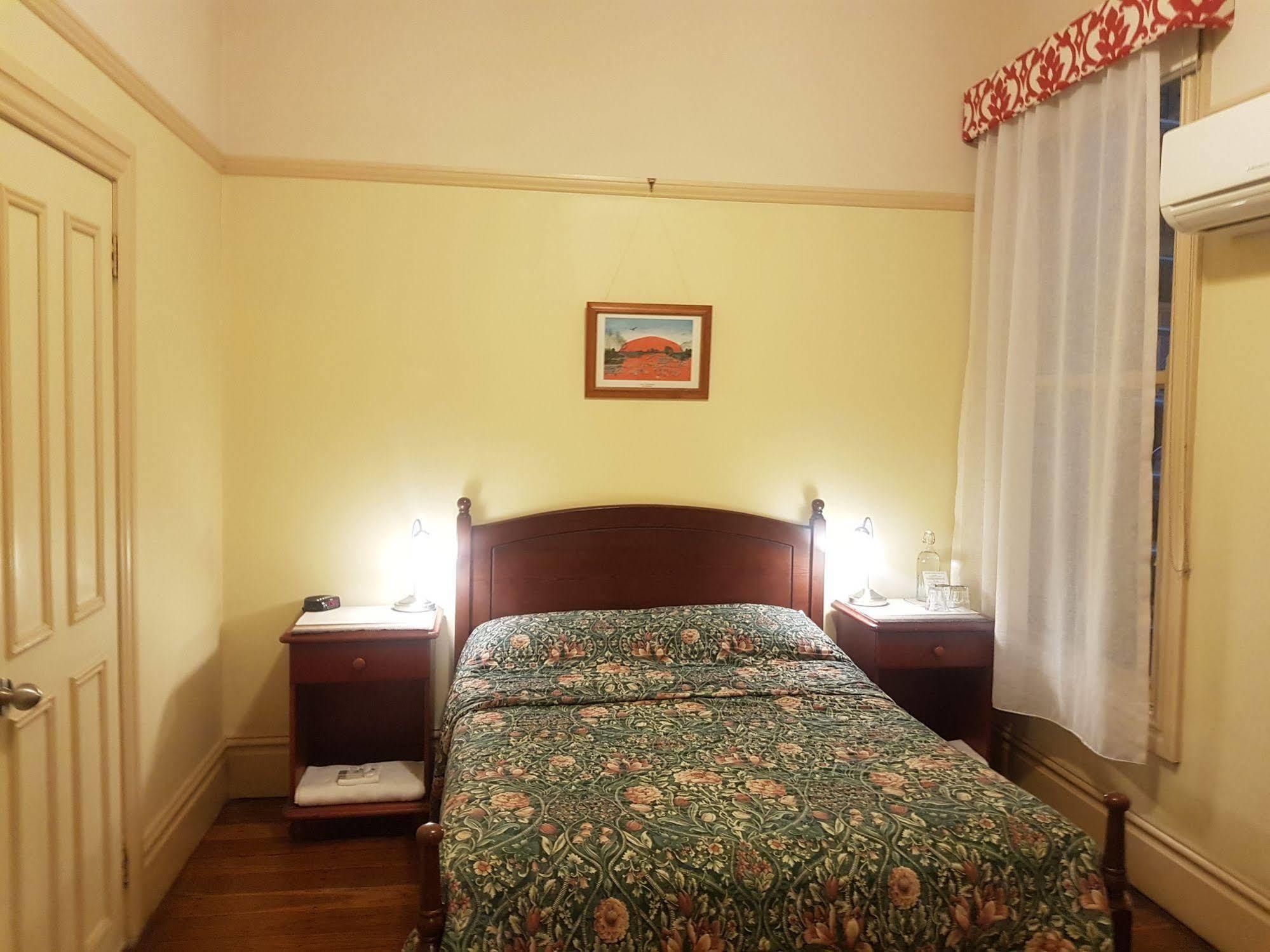 Verona Guest House Sydney Luaran gambar