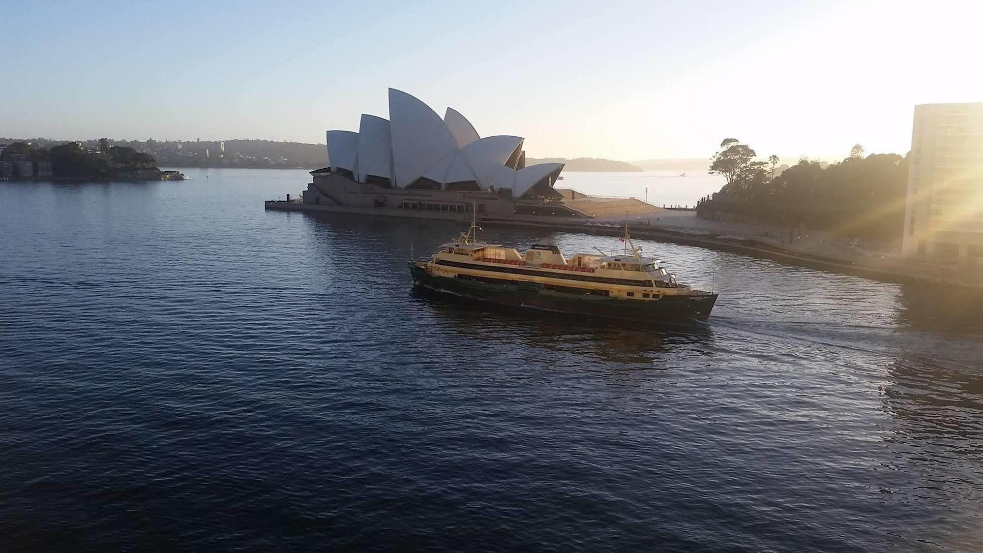 Verona Guest House Sydney Luaran gambar